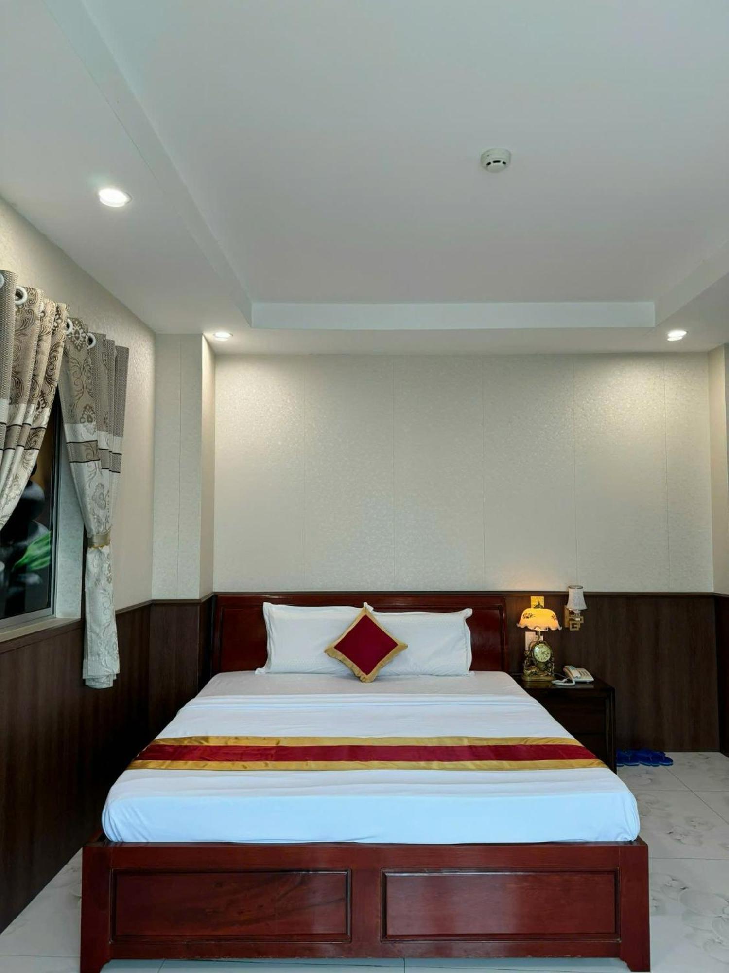Thanh Dat Hotel Bac Lieu Exterior foto